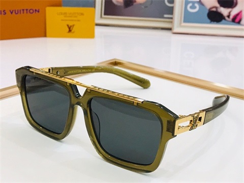 LV sunglass-381